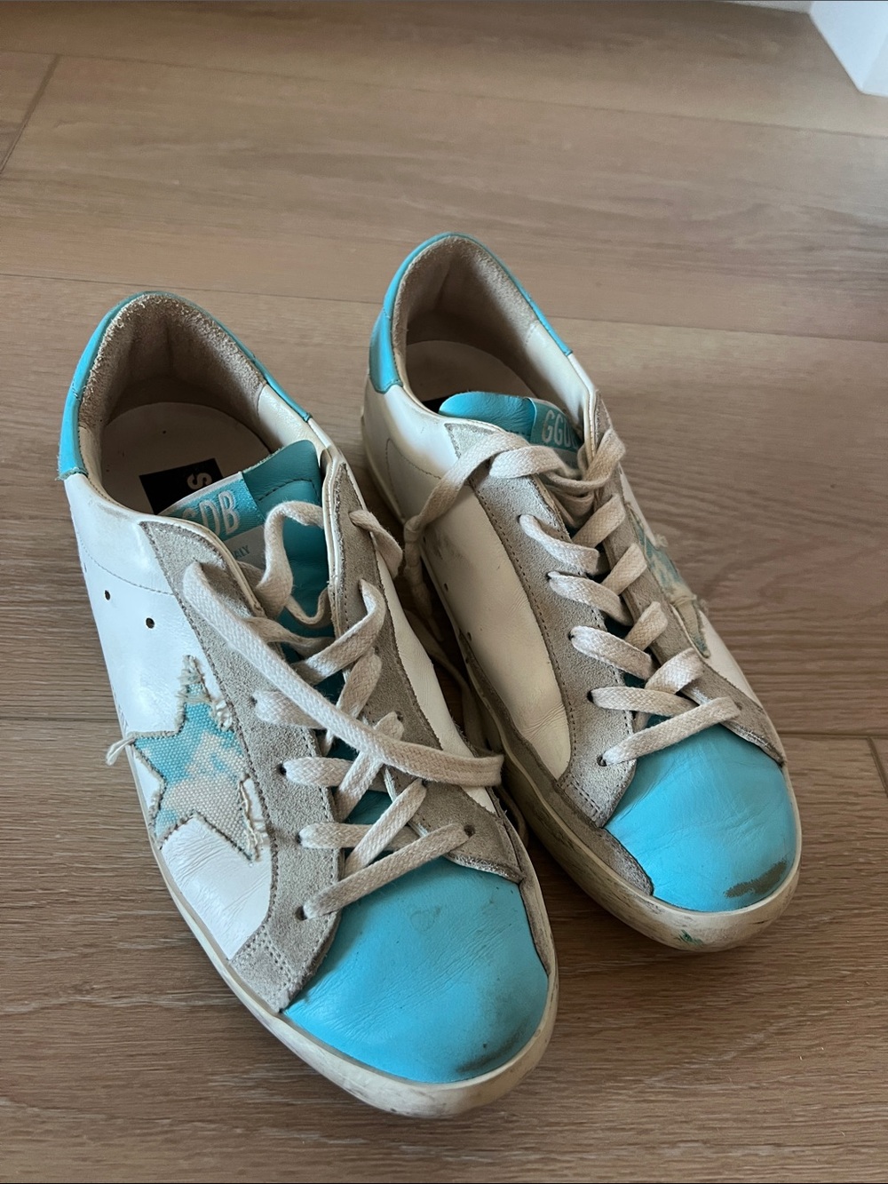 Golden Goose Women's White & Turquoise Low-Top Sneakers